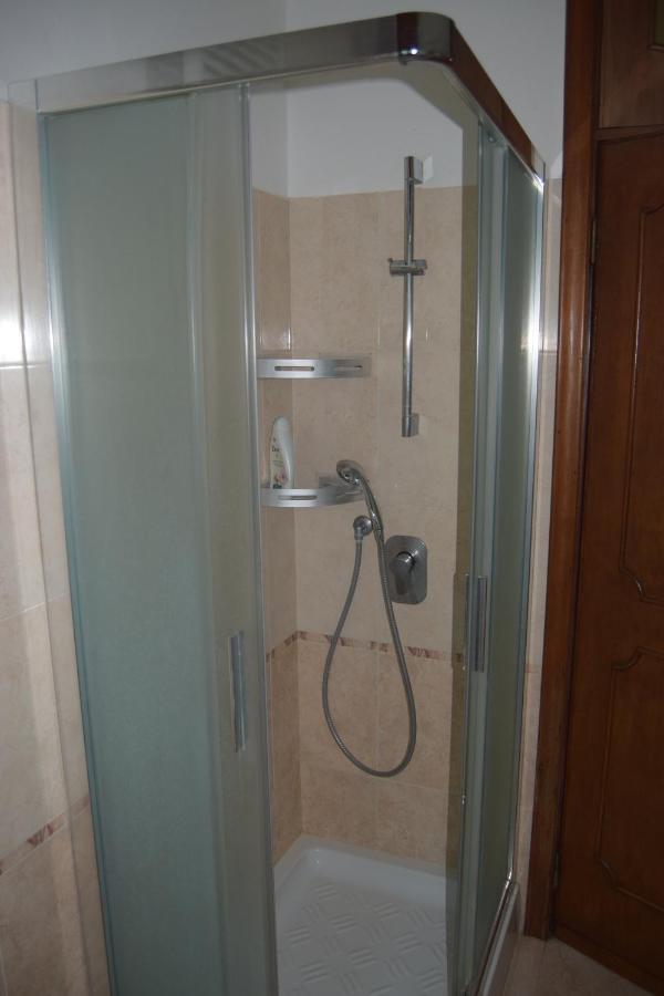 Al Salice Tranquillita Nel Verde Via Amendola 24 Apartment Busto Arsizio Exterior photo